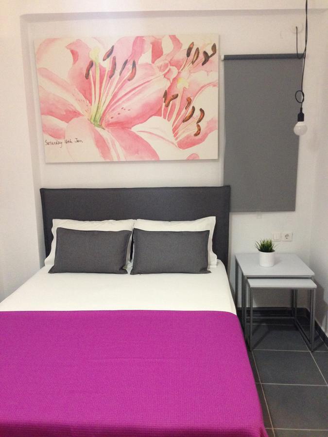 Philoxenia Suites Vrasná Exteriör bild