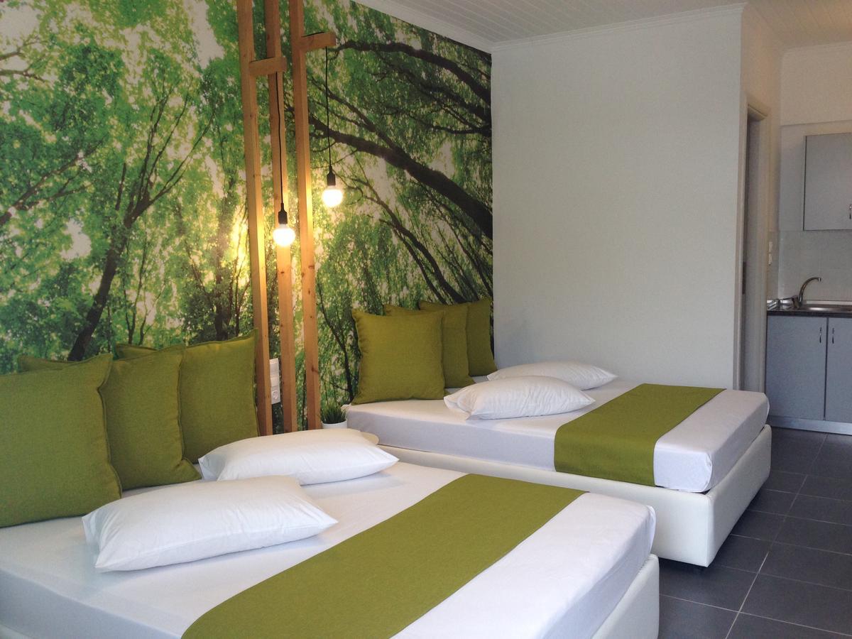 Philoxenia Suites Vrasná Exteriör bild